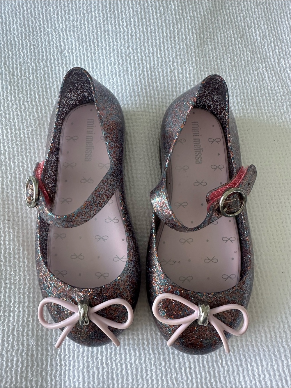 Mini Melissa Girls' Glitter Multicolor Mary Jane Shoes with Pink Bow
